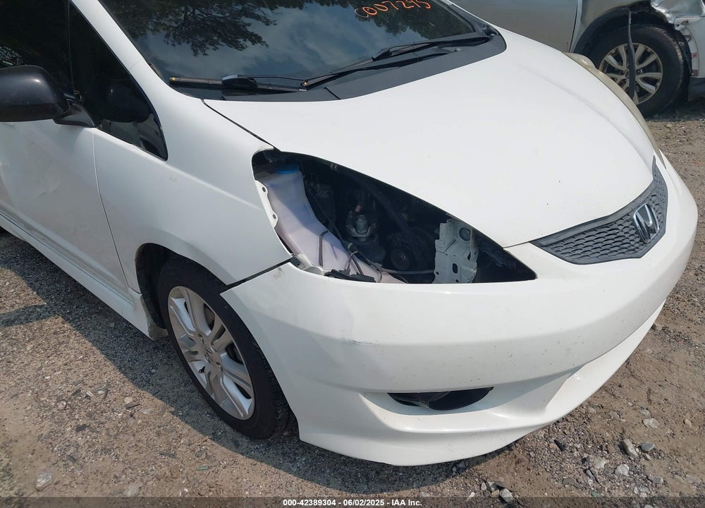 2009 HONDA FIT VIN: JHMGE88419C007295