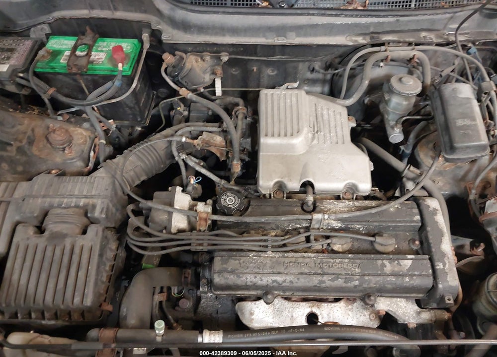 2001 HONDA CR-V LX VIN: JHLRD184X1C048679