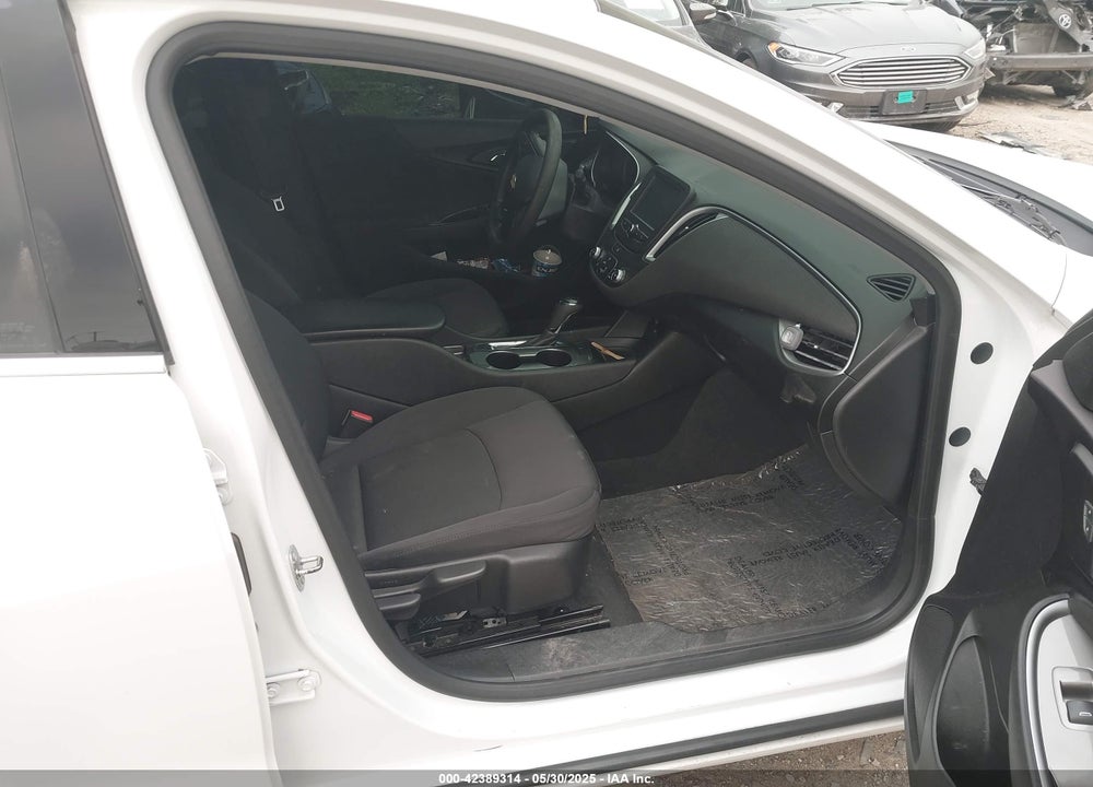 2017 CHEVROLET MALIBU VIN: 1G1ZB5ST1HF290918