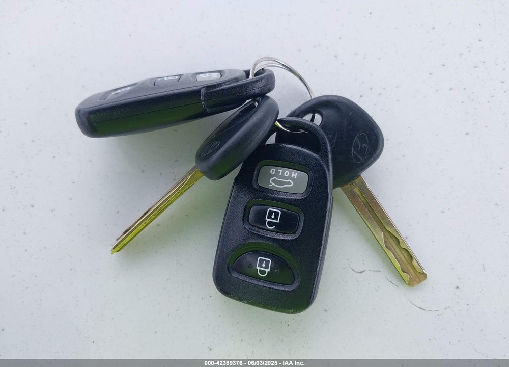 2014 HYUNDAI SONATA VIN: 5NPEB4AC7EH838892