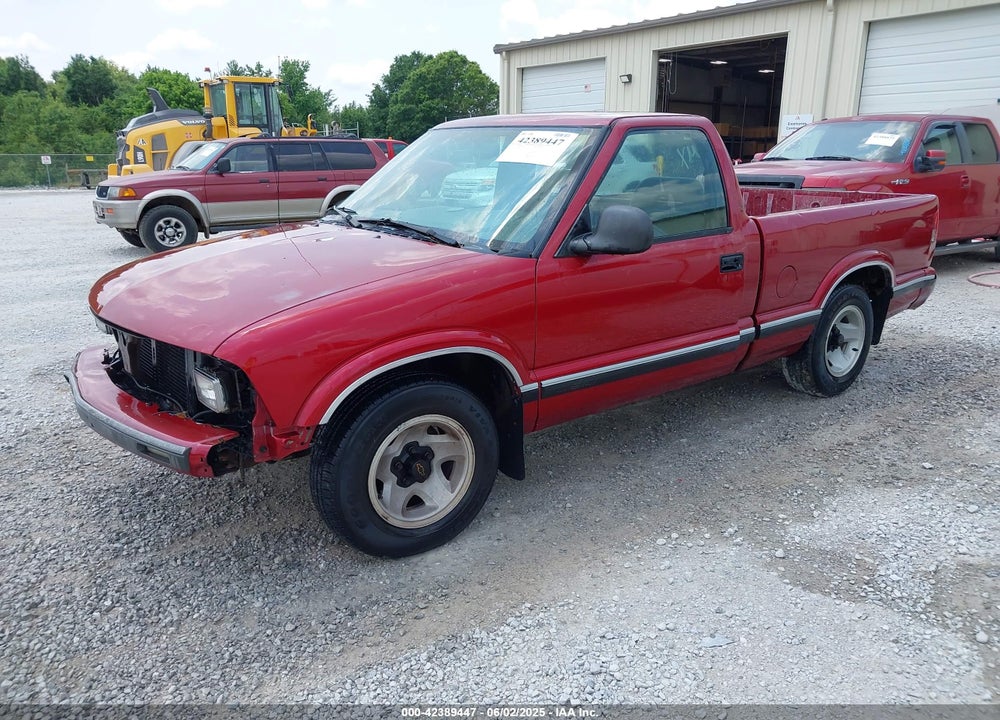 1994 CHEVROLET S TRUCK S10 VIN: 1GCCS14Z2R8152009