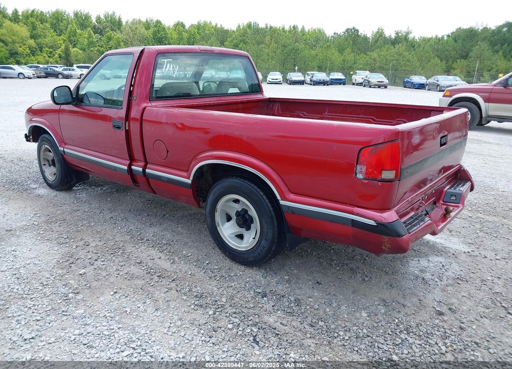 1994 CHEVROLET S TRUCK S10 VIN: 1GCCS14Z2R8152009