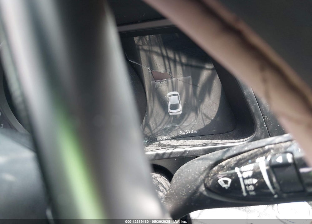 2022 HYUNDAI ELANTRA VIN: 5NPLM4AG1NH055880
