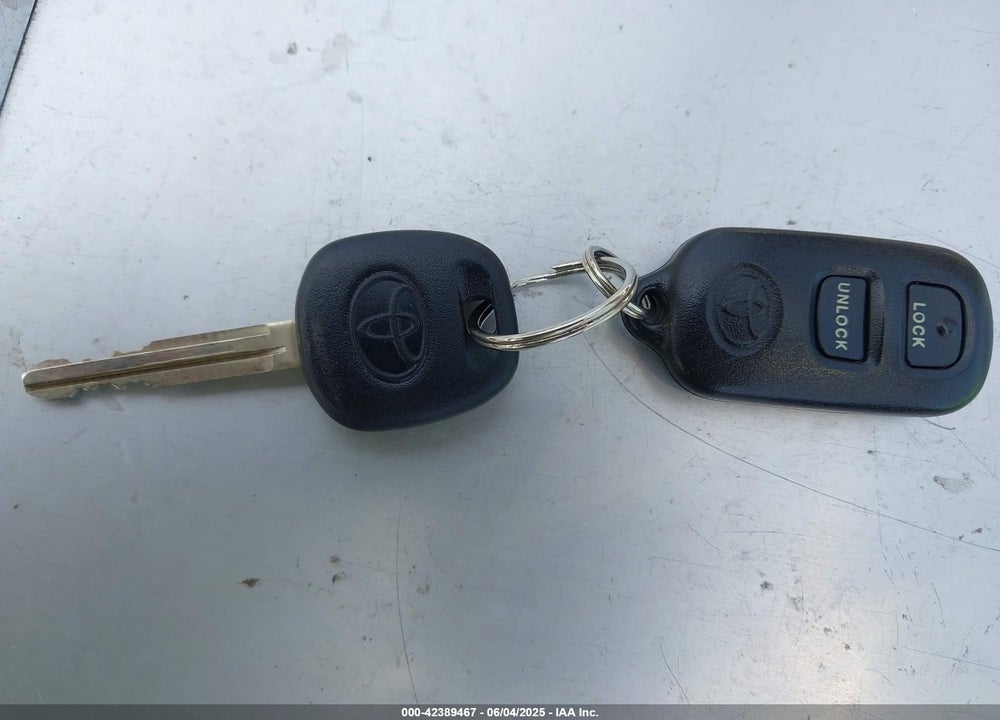 2007 TOYOTA COROLLA VIN: 1NXBR30E97Z770577