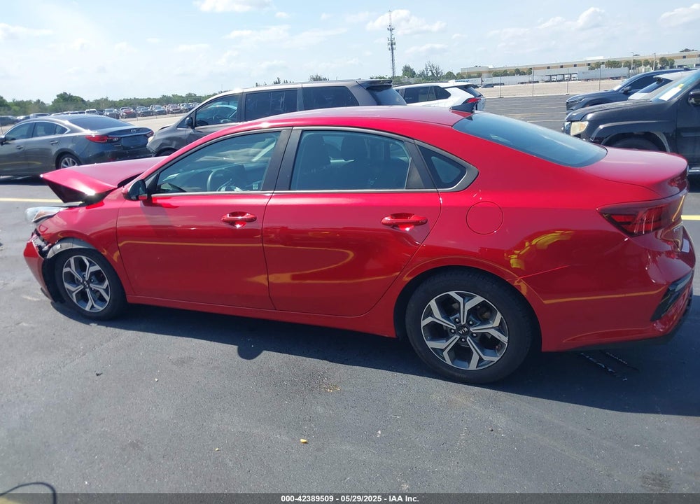 2020 KIA FORTE LXS VIN: 3KPF24AD7LE203489