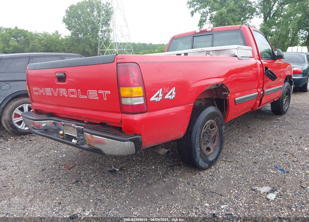 1999 CHEVROLET SILVERADO 1500 VIN: 1GCEK14VXXE188440