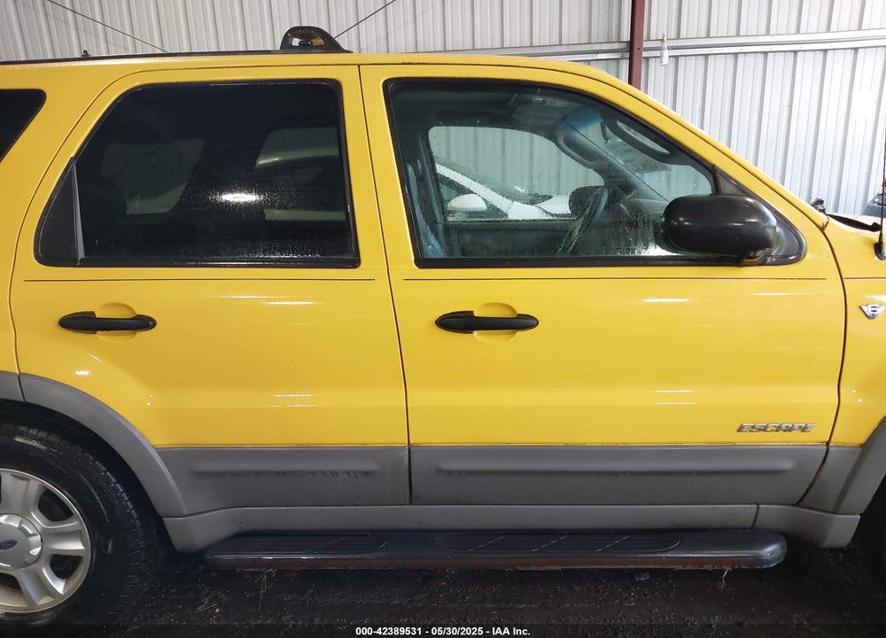 2001 FORD ESCAPE XLT VIN: 1FMCU04111KB81728