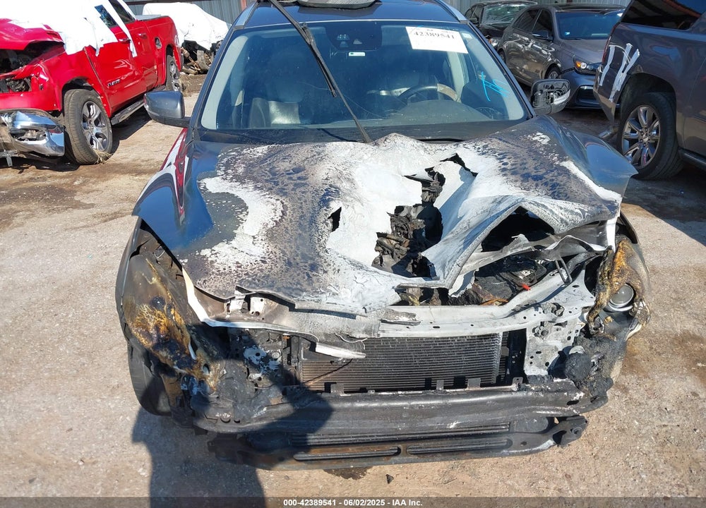 2016 VOLVO XC60 VIN: YV440MDMXG2792045