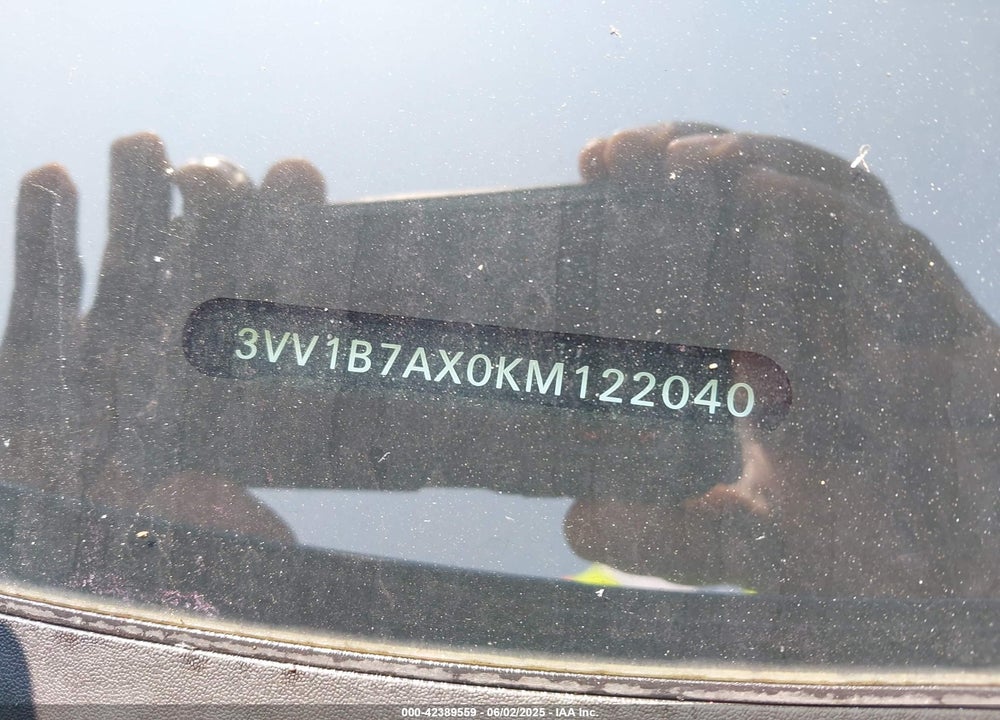 2019 VOLKSWAGEN TIGUAN 2.0T S VIN: 3VV1B7AX0KM122040