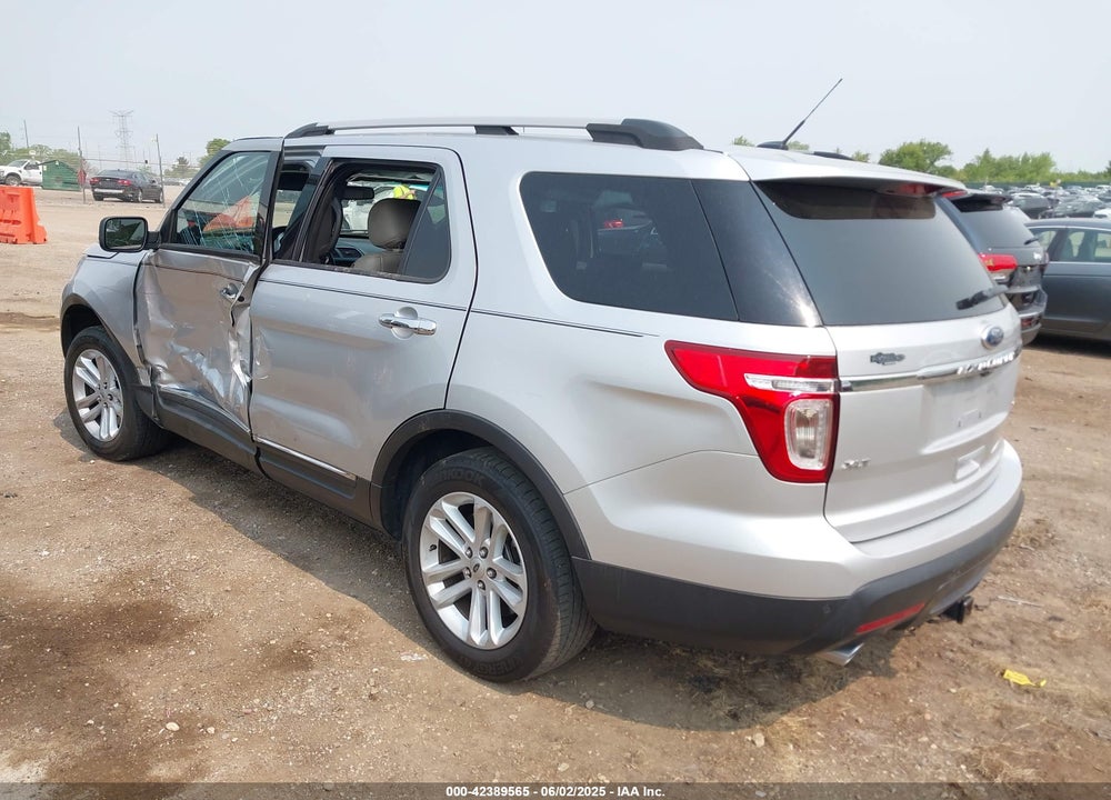 2015 FORD EXPLORER VIN: 1FM5K7D85FGB92178