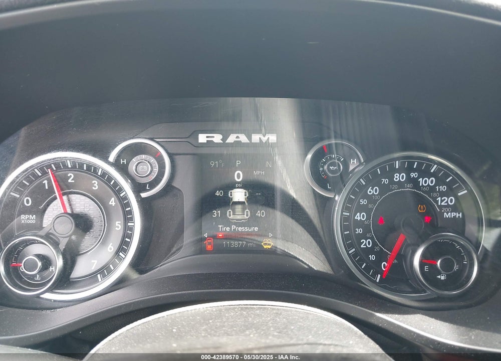 2019 RAM 1500 VIN: 1C6RREFT5KN869489