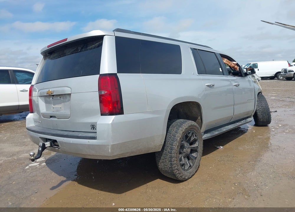 2017 CHEVROLET SUBURBAN VIN: 1GNSKHKC3HR111469