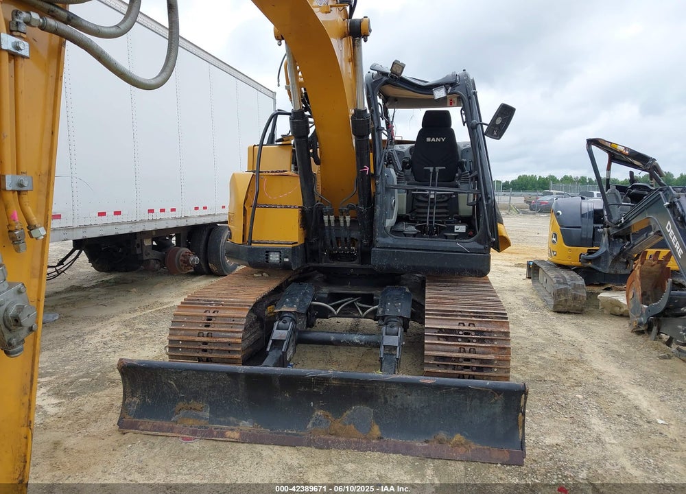 2021 SANY SY155U COMPACT EXCAVATOR VIN: SY015GCB32818