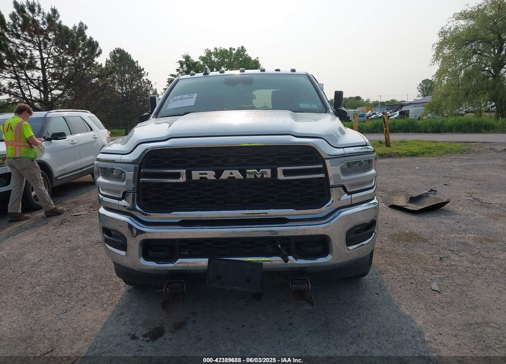 2019 RAM 3500 TRADESMAN  4X4 6'4 BOX VIN: 3C63R3CJXKG641431