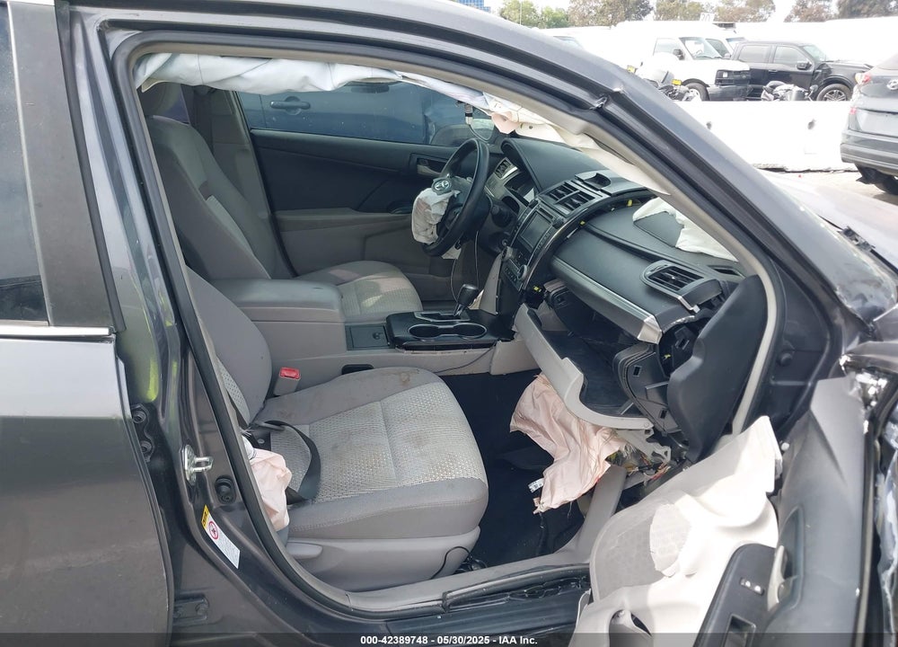 2014 TOYOTA CAMRY LE VIN: 4T4BF1FK1ER428781