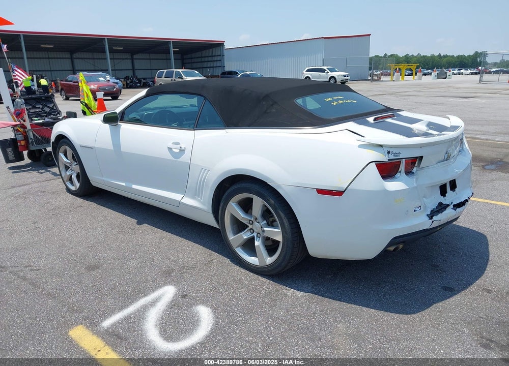 2011 CHEVROLET CAMARO VIN: 2G1FC3DD5B9199497
