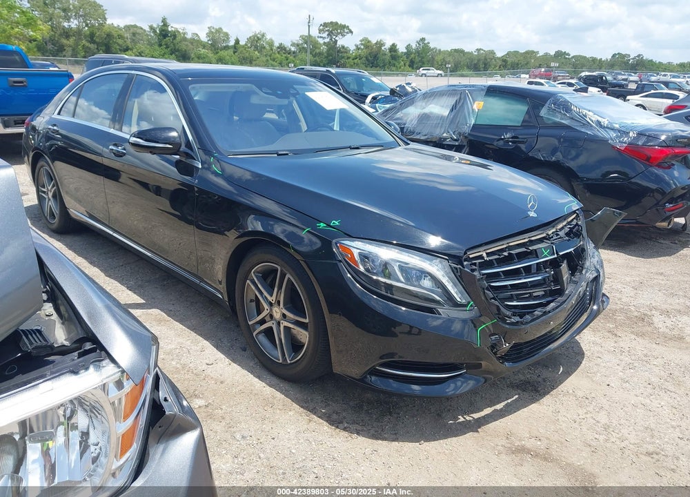 2016 MERCEDES-BENZ S 550 4MATIC VIN: WDDUG8FB6GA235985
