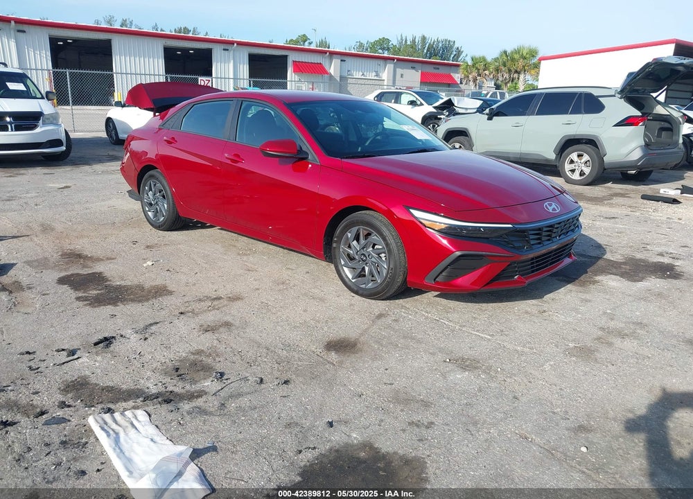 2024 HYUNDAI ELANTRA SEL VIN: KMHLM4DG3RU771313