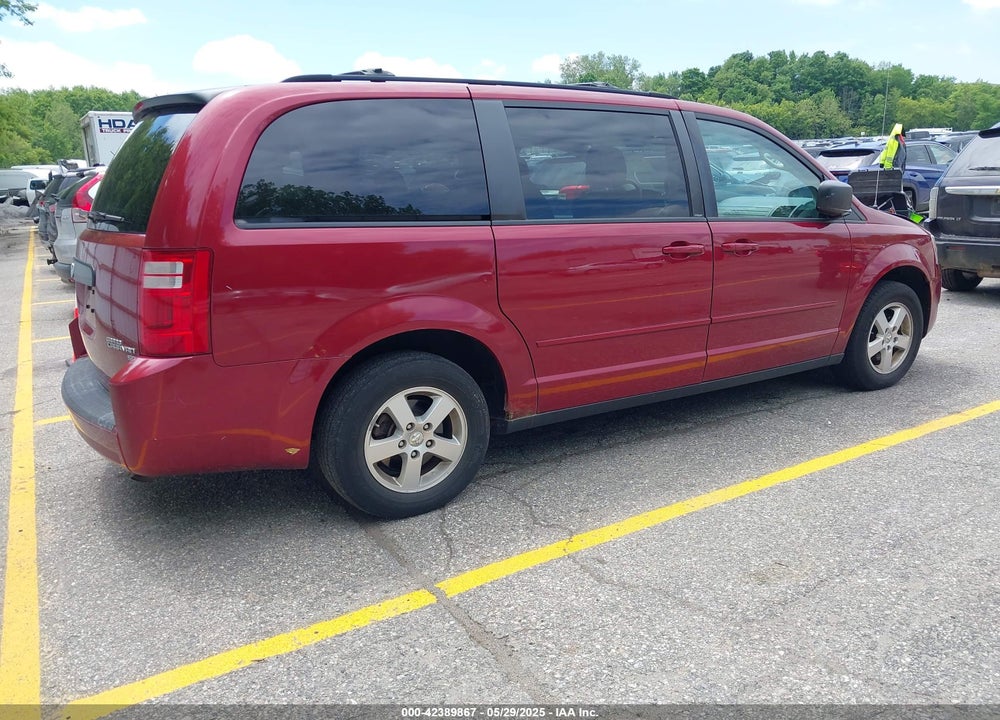 2010 DODGE GRAND CARAVAN VIN: 2D4RN3D10AR335461