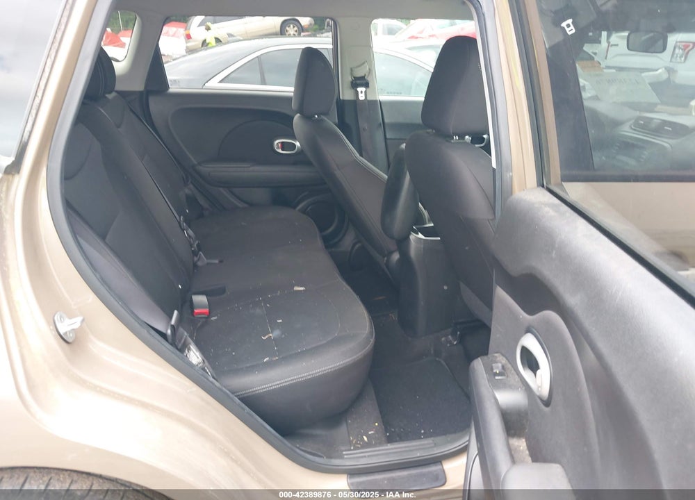 2015 KIA SOUL VIN: KNDJN2A29F7162288