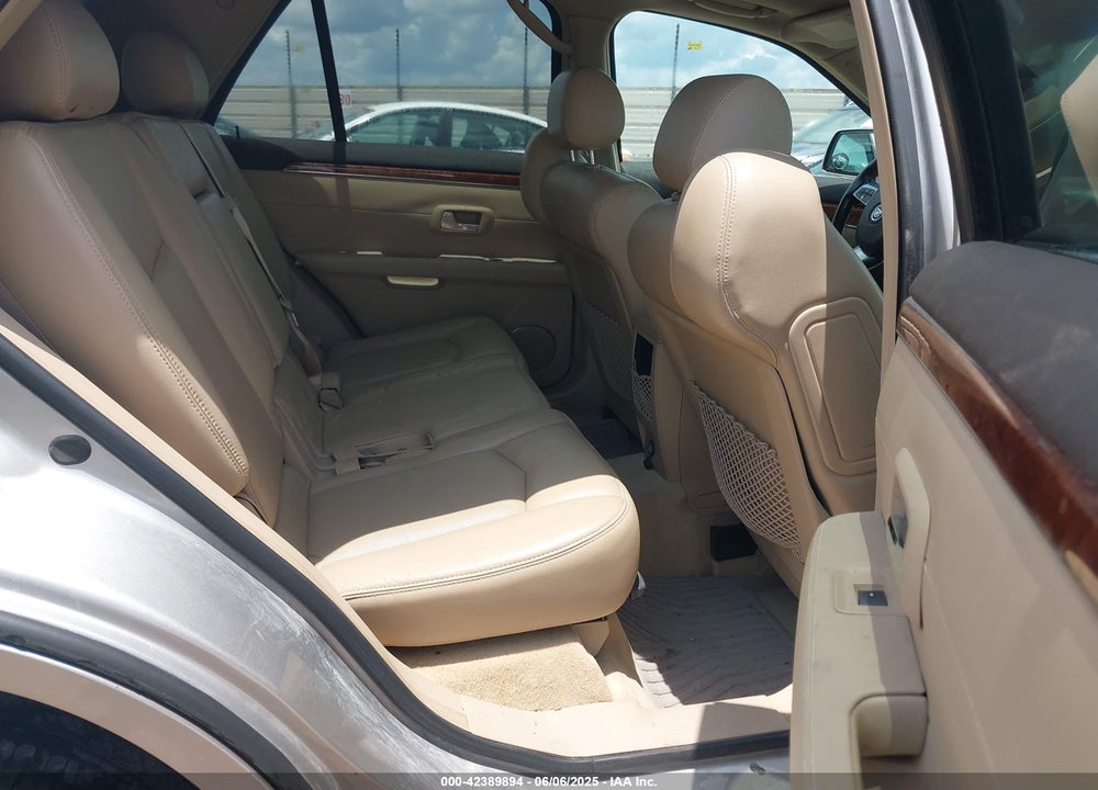 2008 CADILLAC SRX V6 VIN: 1GYEE637X80119490