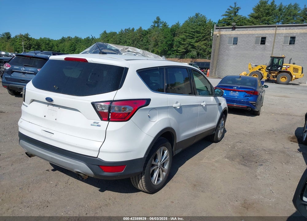 2017 FORD ESCAPE VIN: 1FMCU9GD2HUD80571
