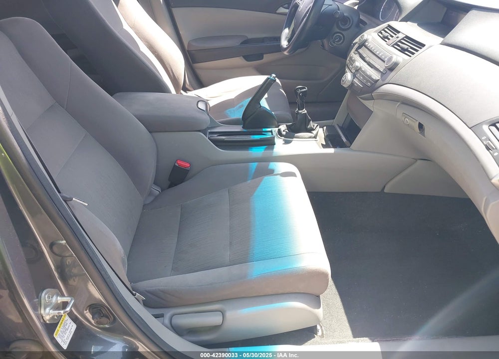 2012 HONDA ACCORD VIN: 1HGCP2E31CA116489
