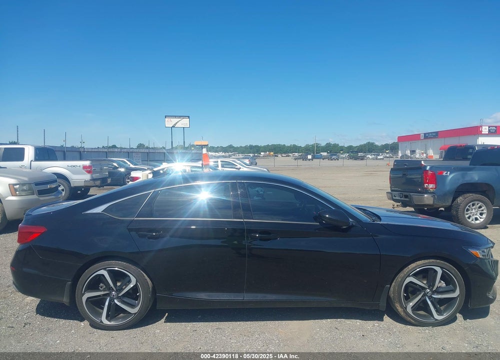 2022 HONDA ACCORD VIN: 1HGCV1F31NA086718