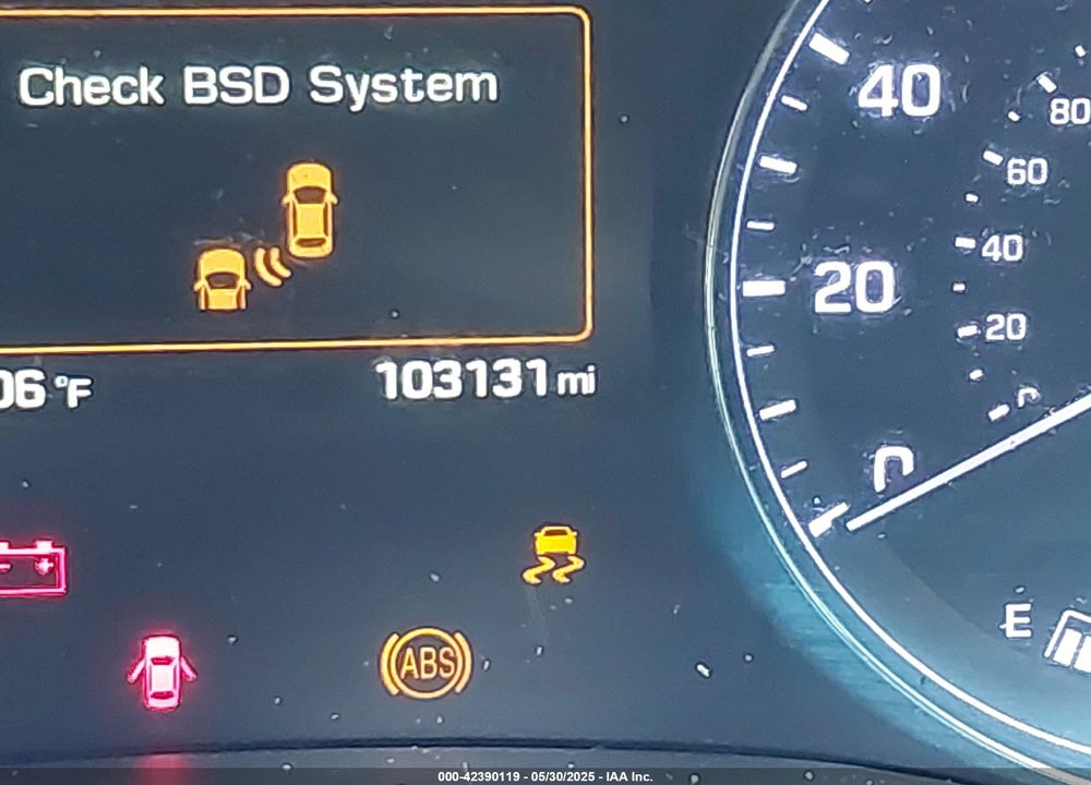 2016 HYUNDAI GENESIS VIN: KMHGN4JE3GU134405