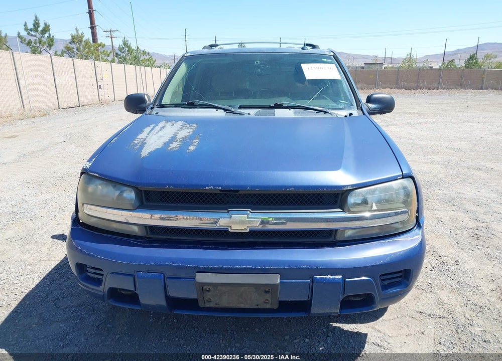 2005 CHEVROLET TRAILBLAZER VIN: 1GNOT135152152139