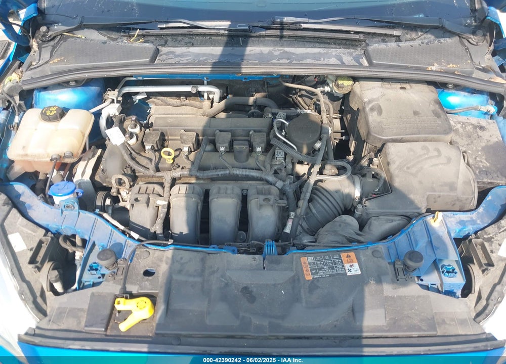 2015 FORD FOCUS SE VIN: 1FADP3F25FL230220