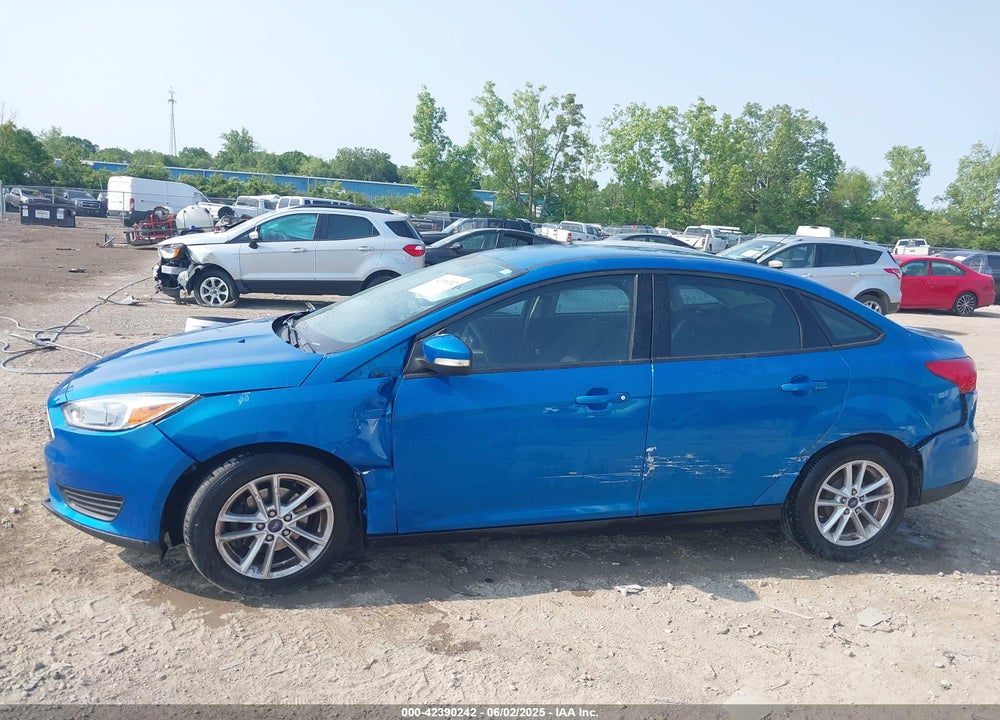 2015 FORD FOCUS SE VIN: 1FADP3F25FL230220