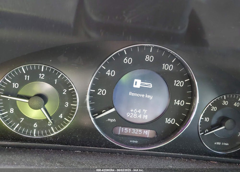 2005 MERCEDES-BENZ CLK 320 VIN: WDBTK65J85F150968