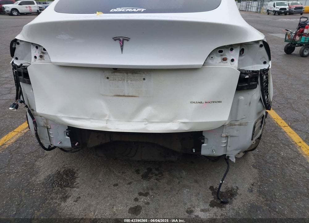 2021 TESLA MODEL Y LONG RANGE DUAL MOTOR ALL-WHEEL DRIVE VIN: 5YJYGDEE0MF075606