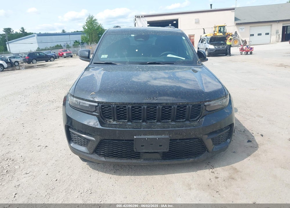 2023 JEEP GRAND CHEROKEE VIN: 1C4RJHAG2PC660094
