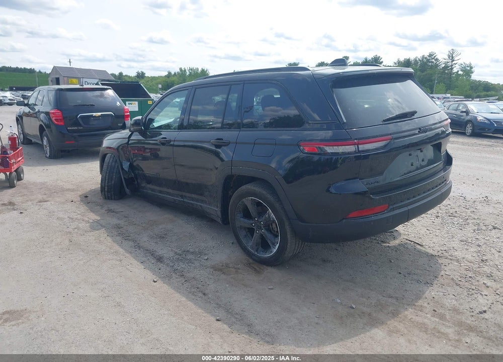 2023 JEEP GRAND CHEROKEE VIN: 1C4RJHAG2PC660094