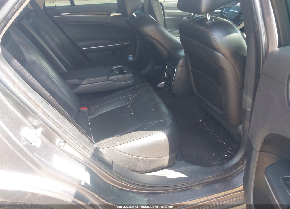 2019 CHRYSLER 300 VIN: 2C3CCAEG8KH534284