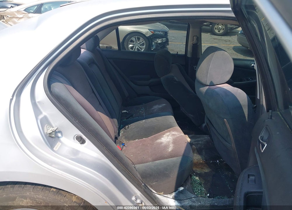 2003 HONDA ACCORD 2.4 LX VIN: 1HGCM56363A077018
