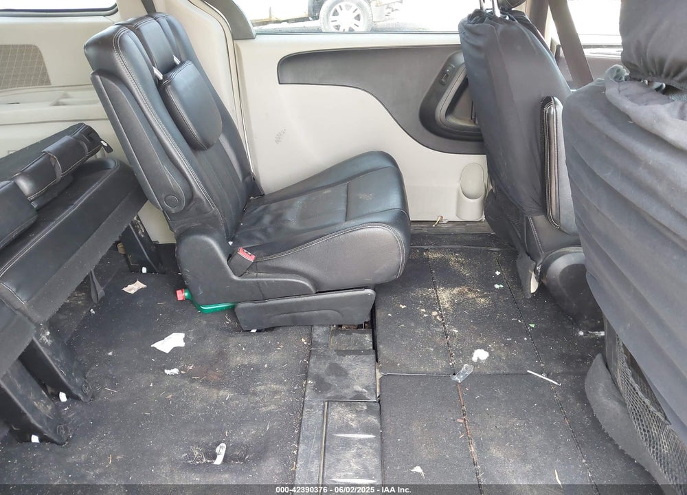 2012 CHRYSLER TOWN & COUNTRY TOURING VIN: 2C4RC1BG8CR412174