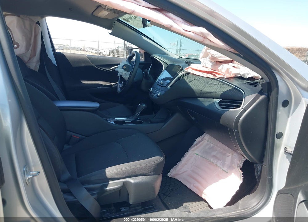 2020 CHEVROLET MALIBU VIN: 1G1ZC5ST3LF030140