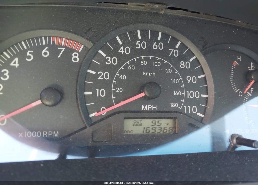 2005 TOYOTA COROLLA CE VIN: 1NXBR32EX5Z432941