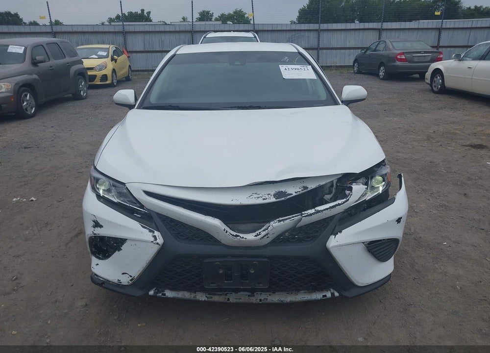 2020 TOYOTA CAMRY SE VIN: 4T1G11AK9LU930831