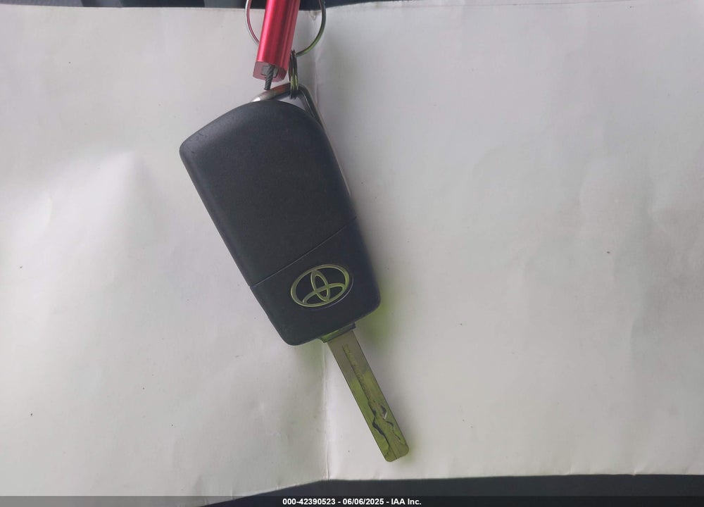 2020 TOYOTA CAMRY SE VIN: 4T1G11AK9LU930831