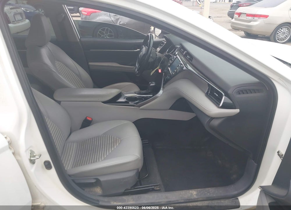 2020 TOYOTA CAMRY SE VIN: 4T1G11AK9LU930831