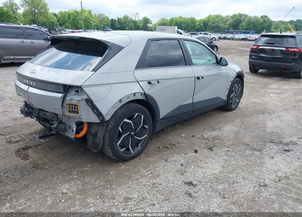 2022 HYUNDAI IONIQ 5 SEL VIN: KM8KNDAF0NU055189