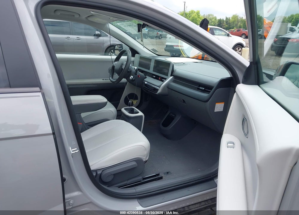 2022 HYUNDAI IONIQ 5 SEL VIN: KM8KNDAF0NU055189