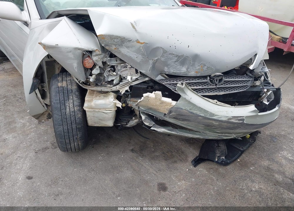 2004 TOYOTA CAMRY LE V6 VIN: 4T1BF32K24U070150