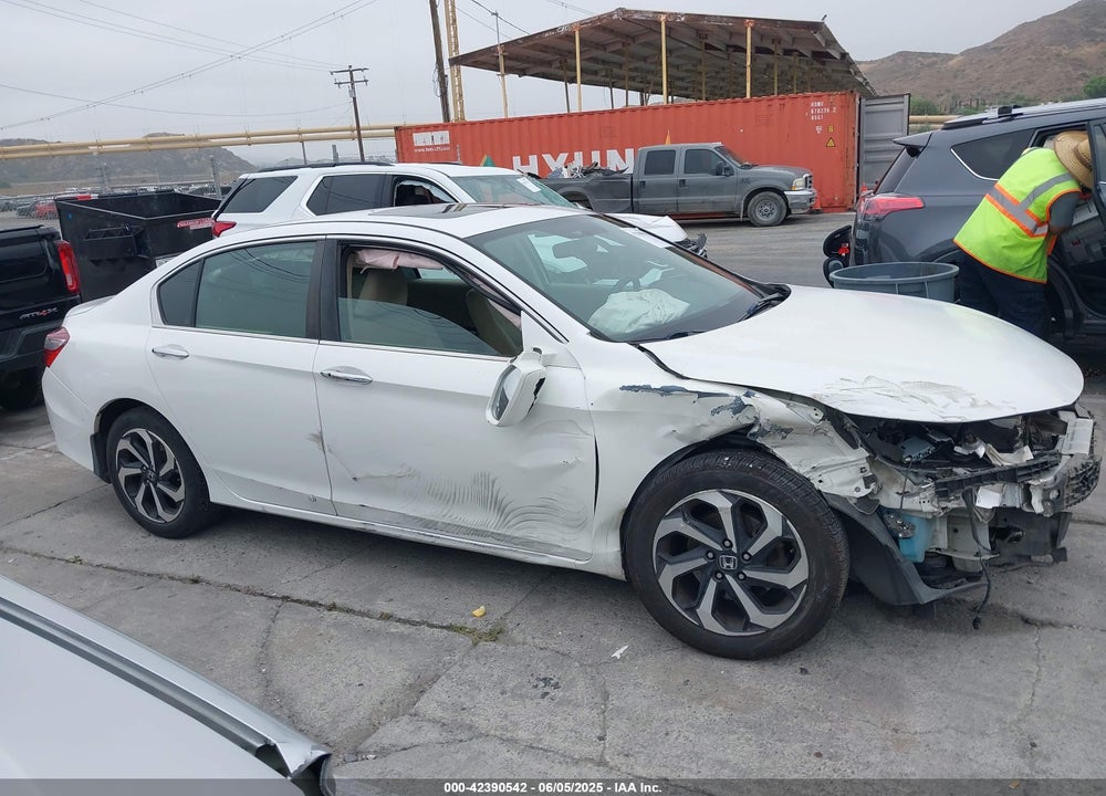2016 HONDA ACCORD VIN: 1HGCR2F71GA208798