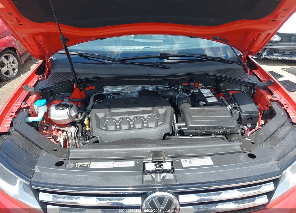 2019 VOLKSWAGEN TIGUAN VIN: 3VV2B7AX8KM165738