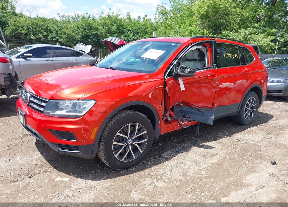 2019 VOLKSWAGEN TIGUAN VIN: 3VV2B7AX8KM165738